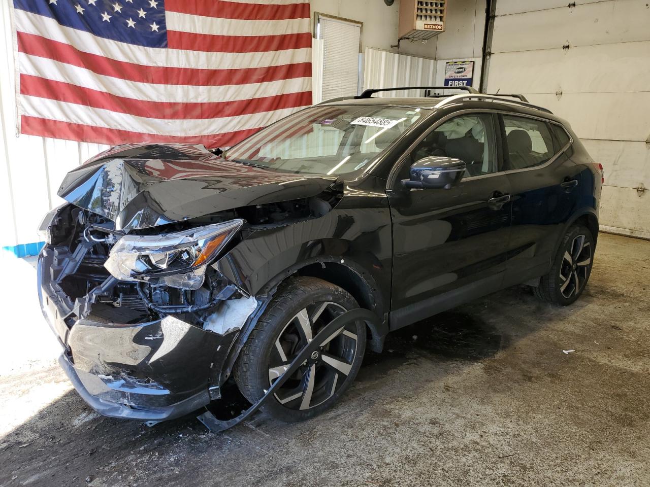 NISSAN ROGUE SPORT S