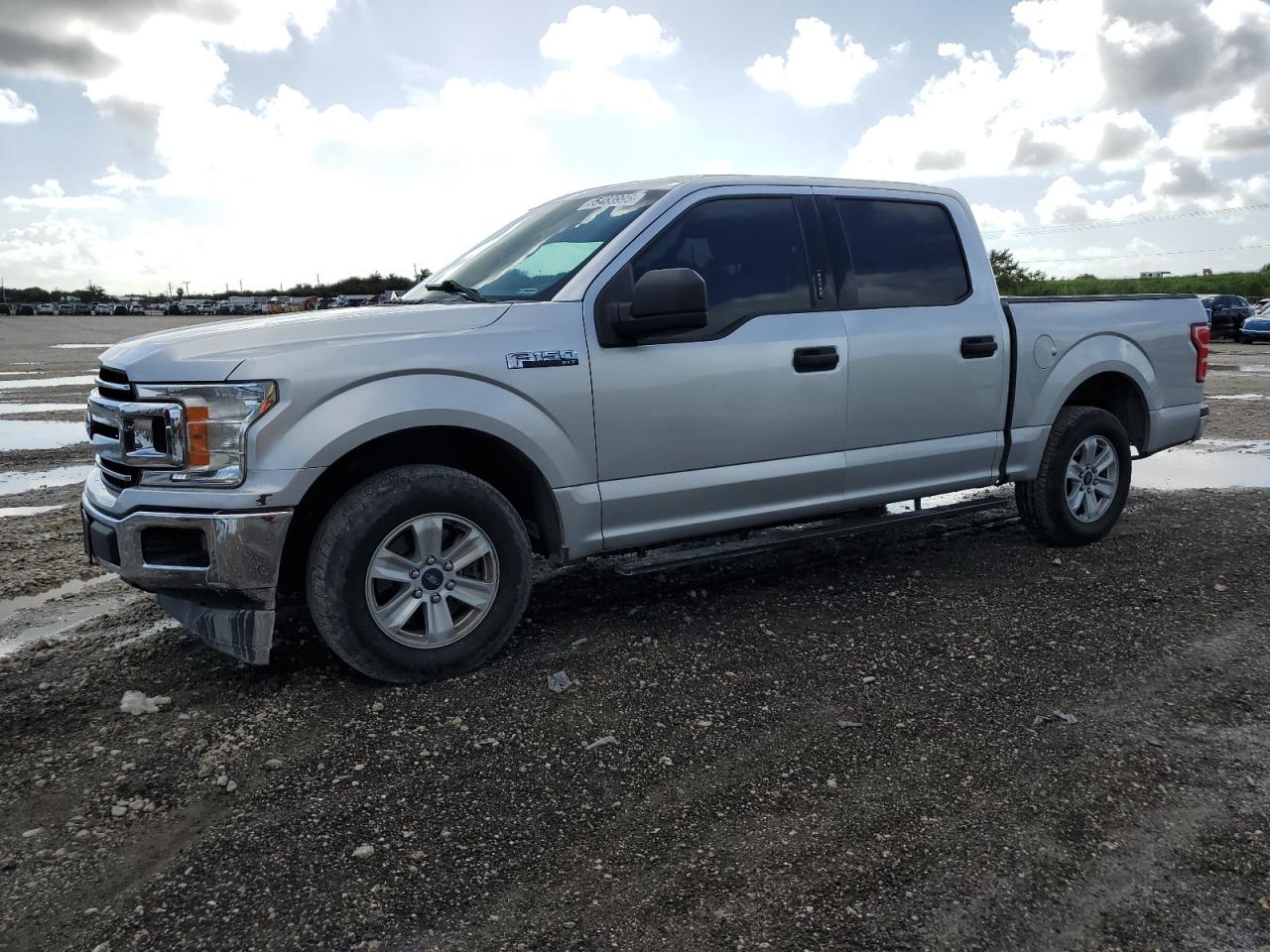 FORD F-150 SUPERCREW
