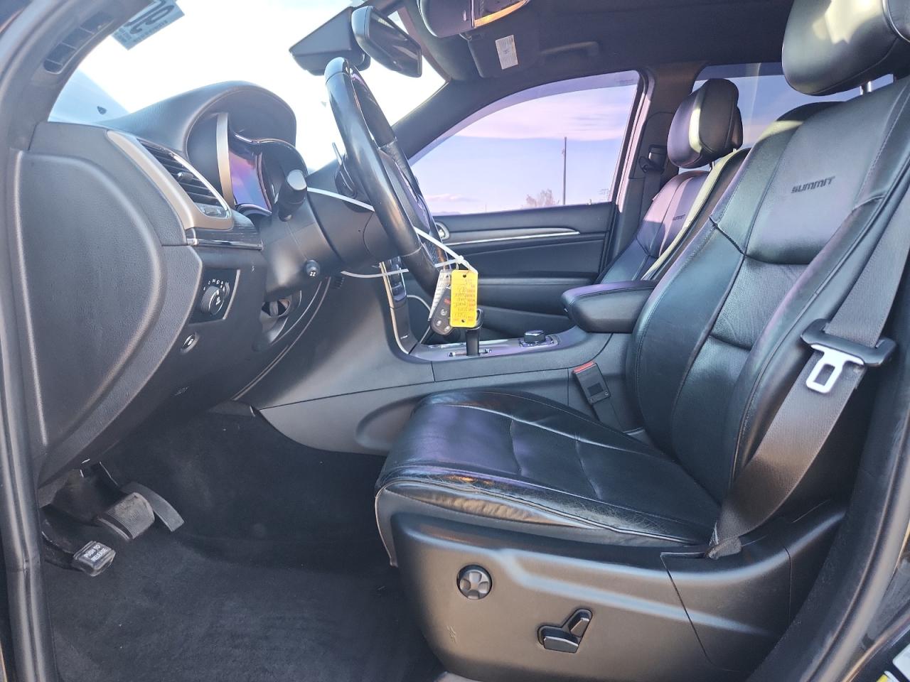 JEEP GRAND CHEROKEE SUMMIT