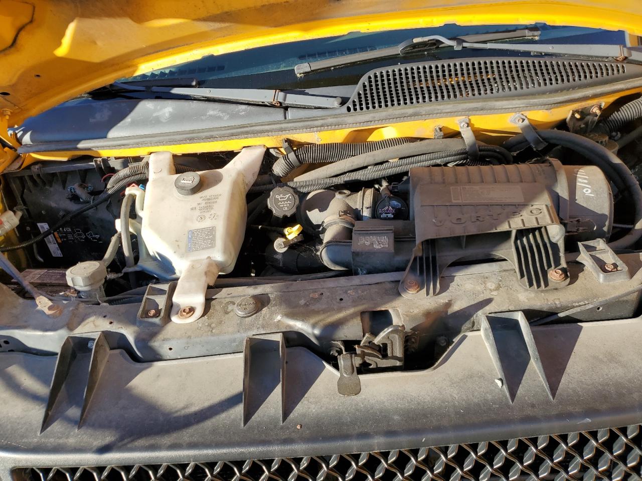 Lot #3274651972 2012 THOM MINOTOUR G3500