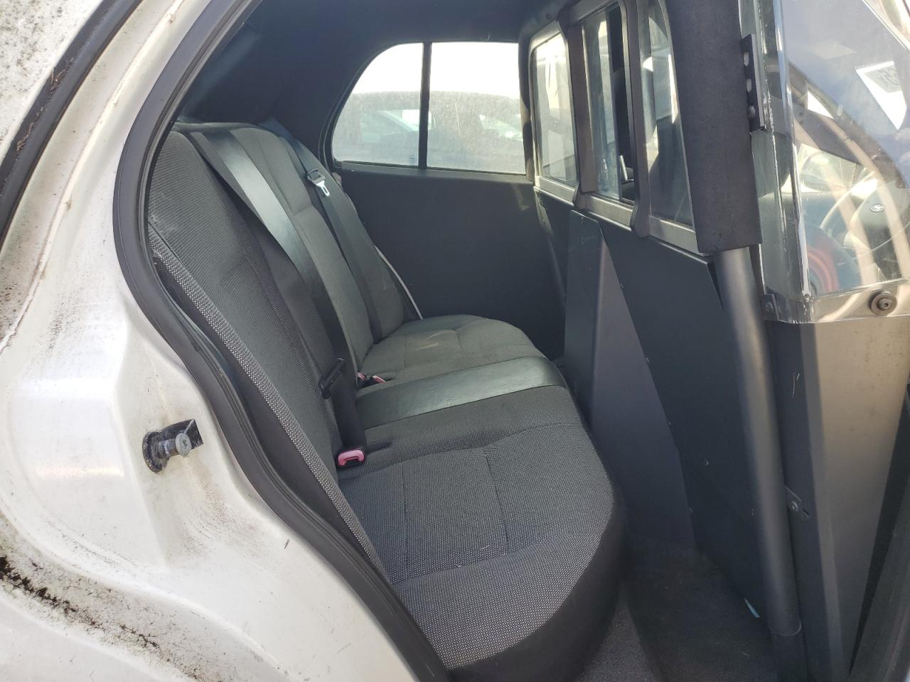 FORD CROWN VICTORIA POLICE INTERCEPTOR