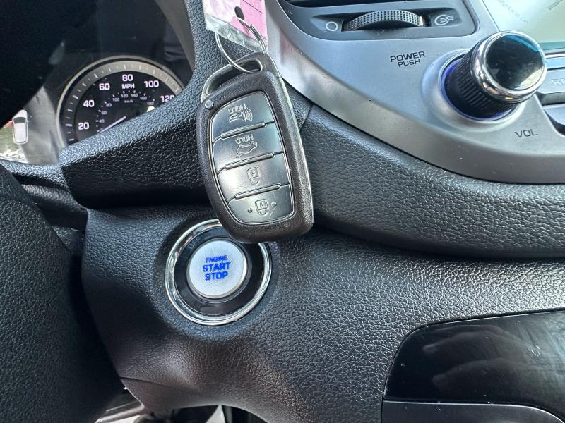 2016 HYUNDAI TUCSON LIM KM8J3CA29GU093788