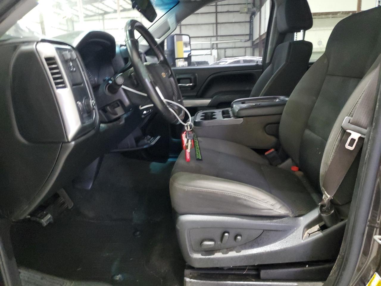 CHEVROLET SILVERADO C1500 LT