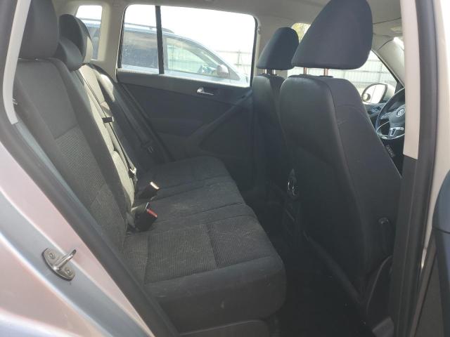 2017 VOLKSWAGEN TIGUAN S WVGBV7AX4HK051298