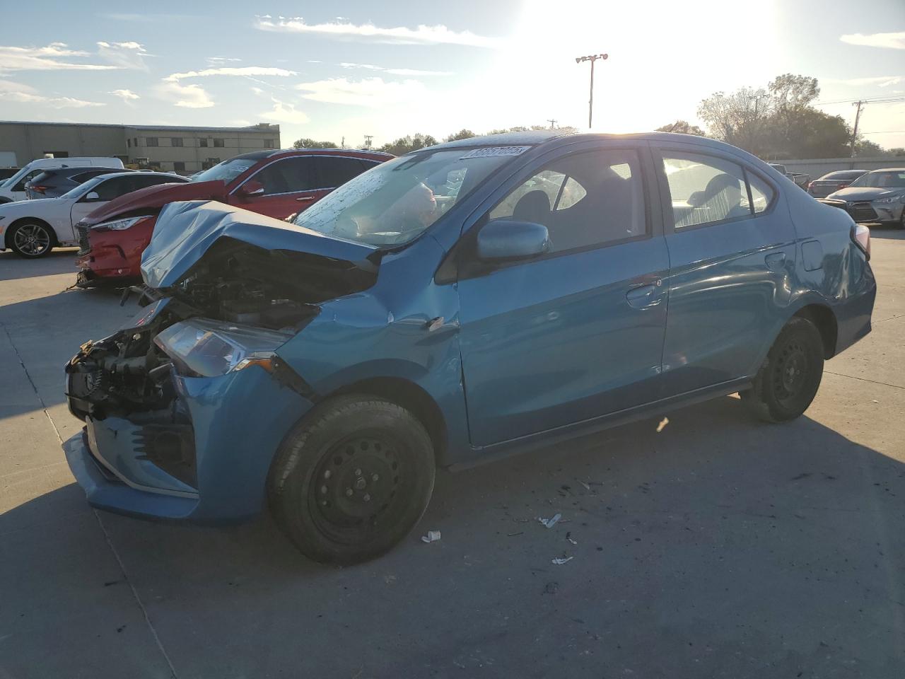 MITSUBISHI MIRAGE G4 ES