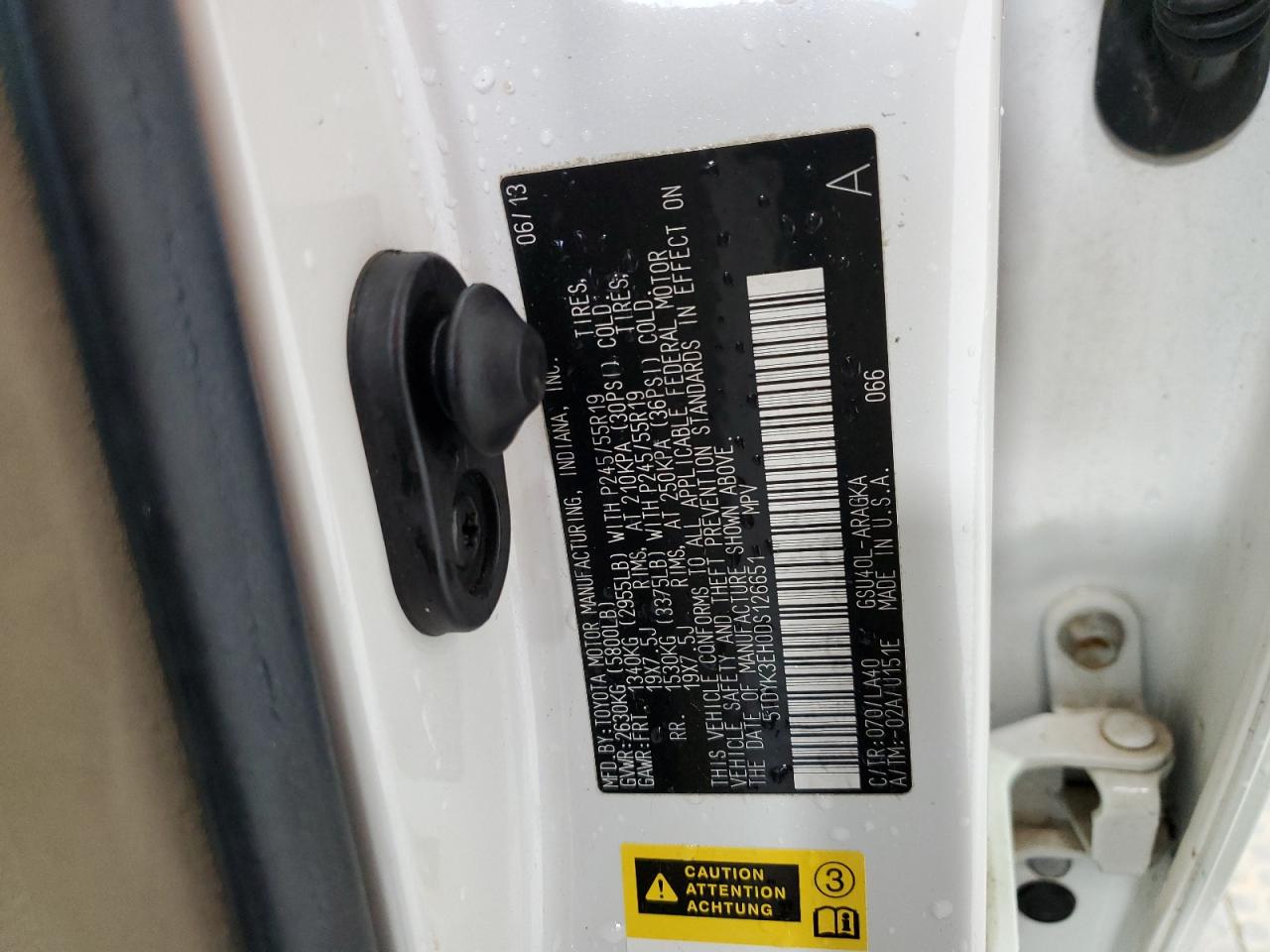 TOYOTA HIGHLANDER LIMITED