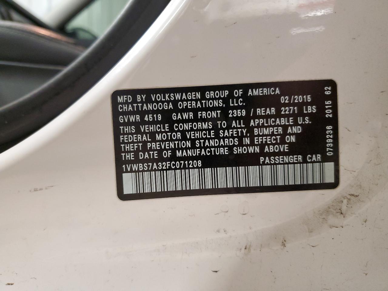 VOLKSWAGEN PASSAT SE