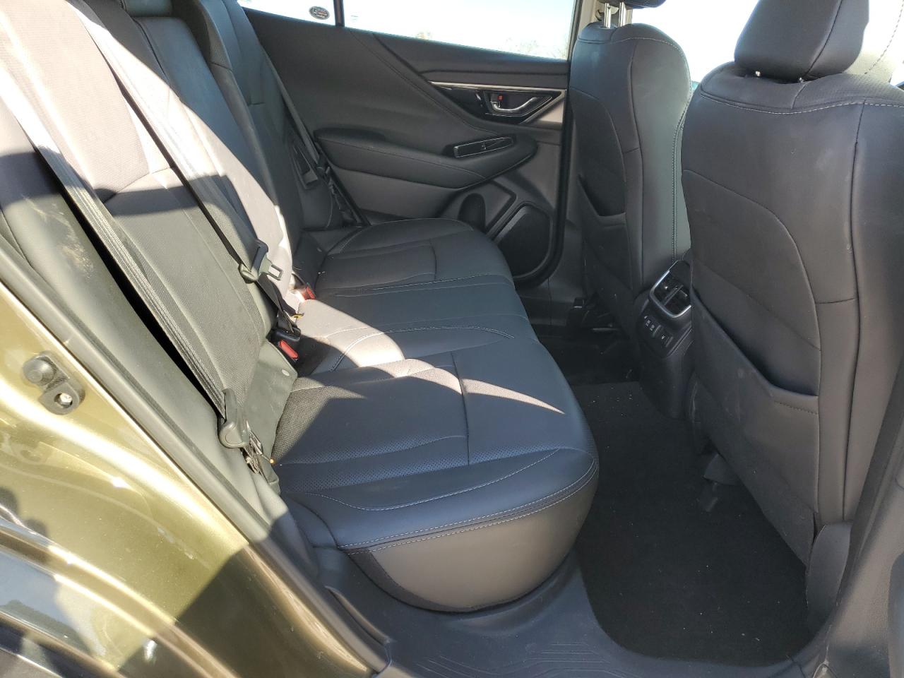 SUBARU OUTBACK LIMITED