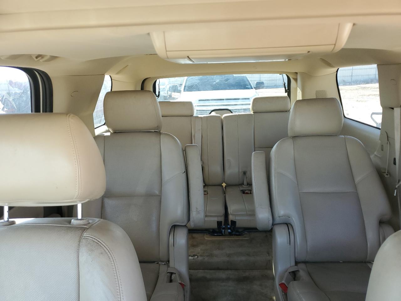 CHEVROLET TAHOE C1500 LTZ