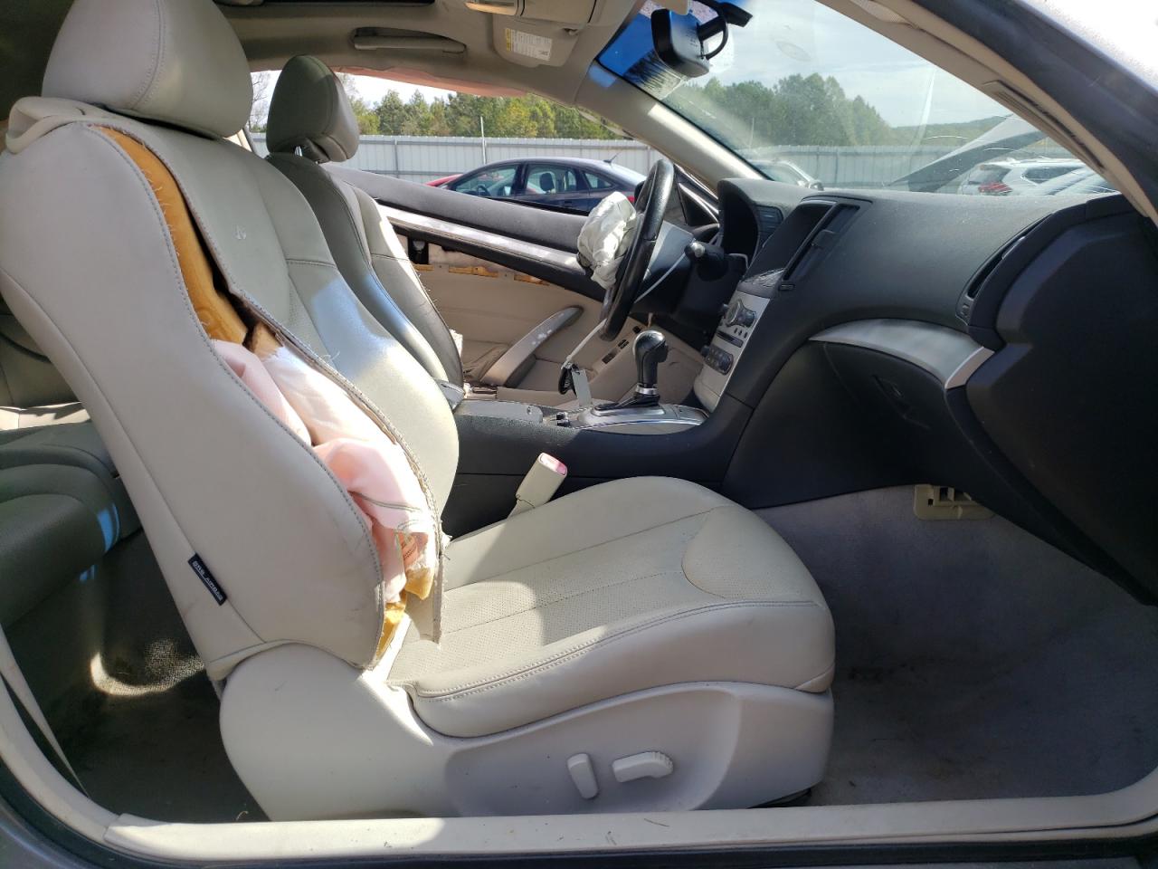 INFINITI G37 JOURNEY