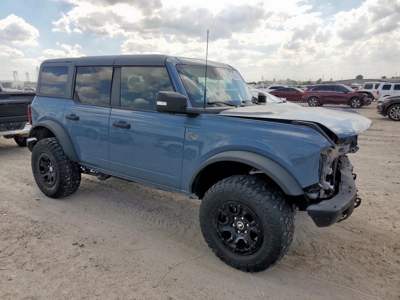 FORD BRONCO WILDTRAK