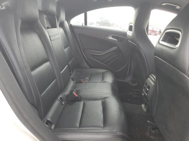 2017 MERCEDES-BENZ CLA 250 4M WDDSJ4GB9HN496232