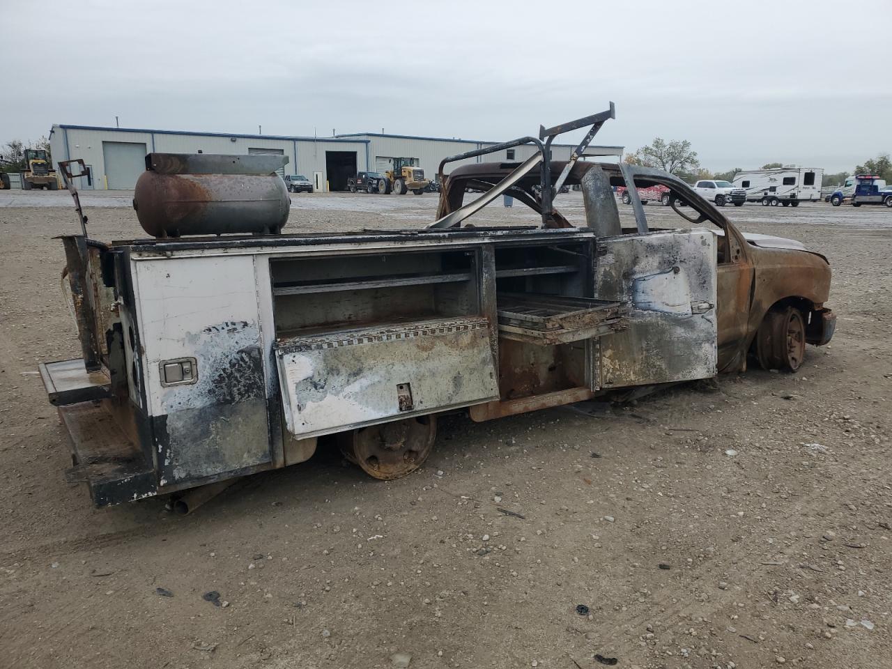 Lot #3287900240 2006 FORD F350 SRW S