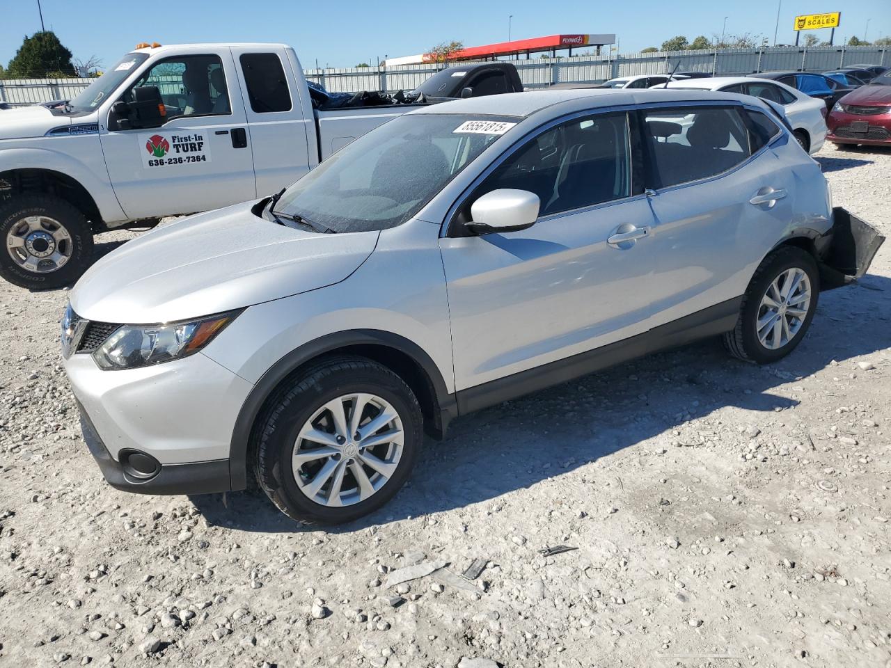 NISSAN ROGUE SPORT S