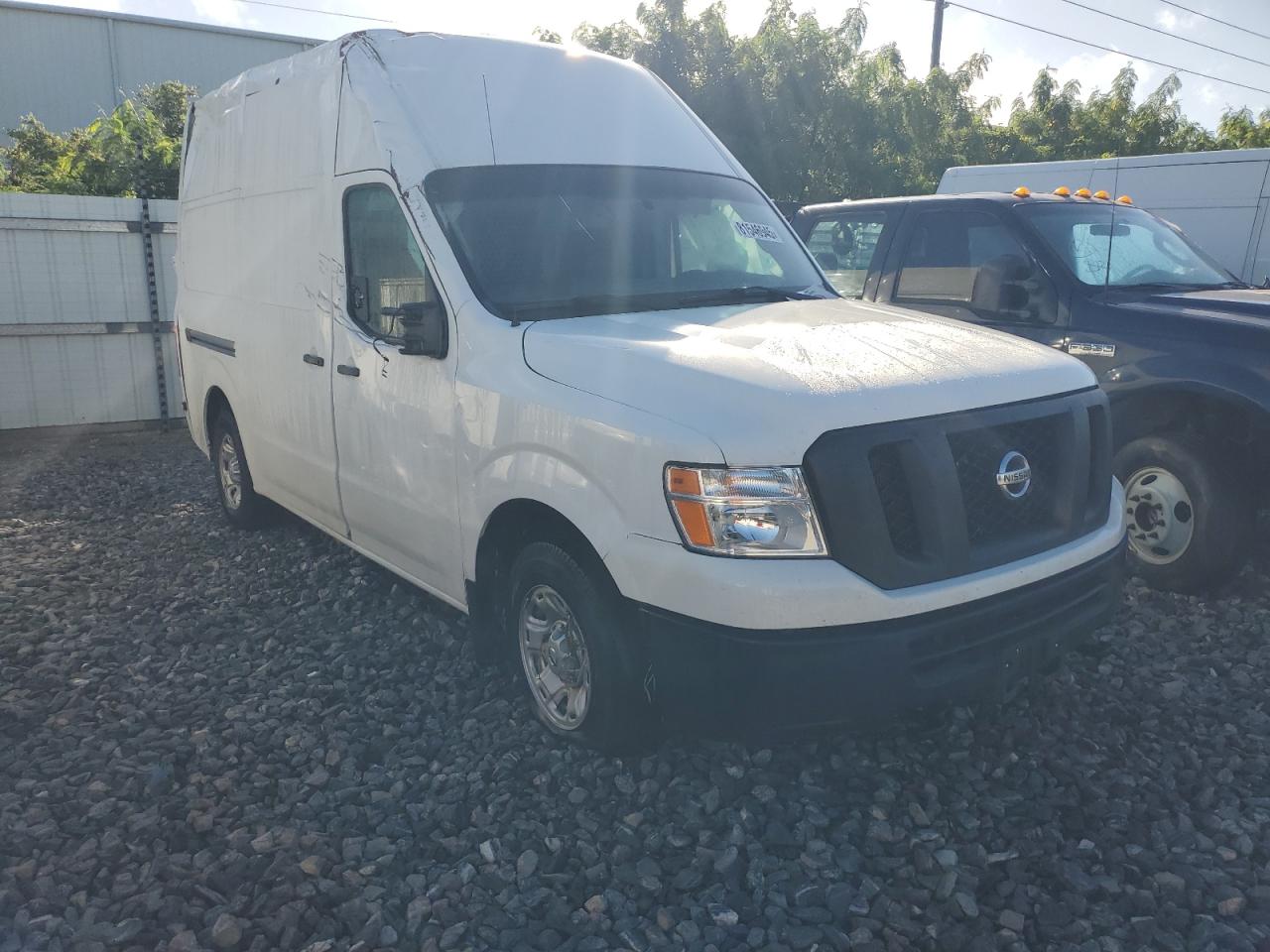 NISSAN NV2500 2500 SV