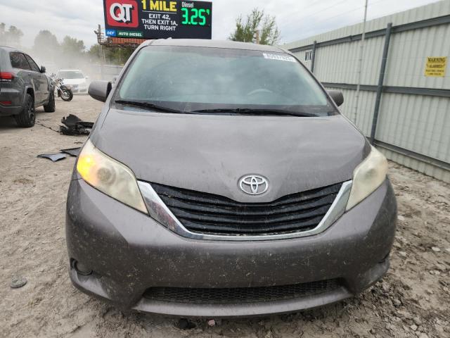 2013 TOYOTA SIENNA LE #3283820414