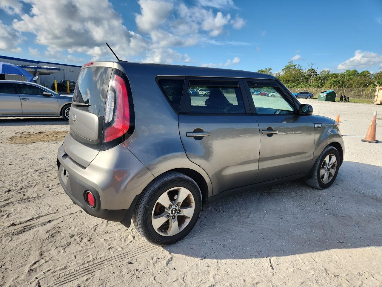 KIA SOUL