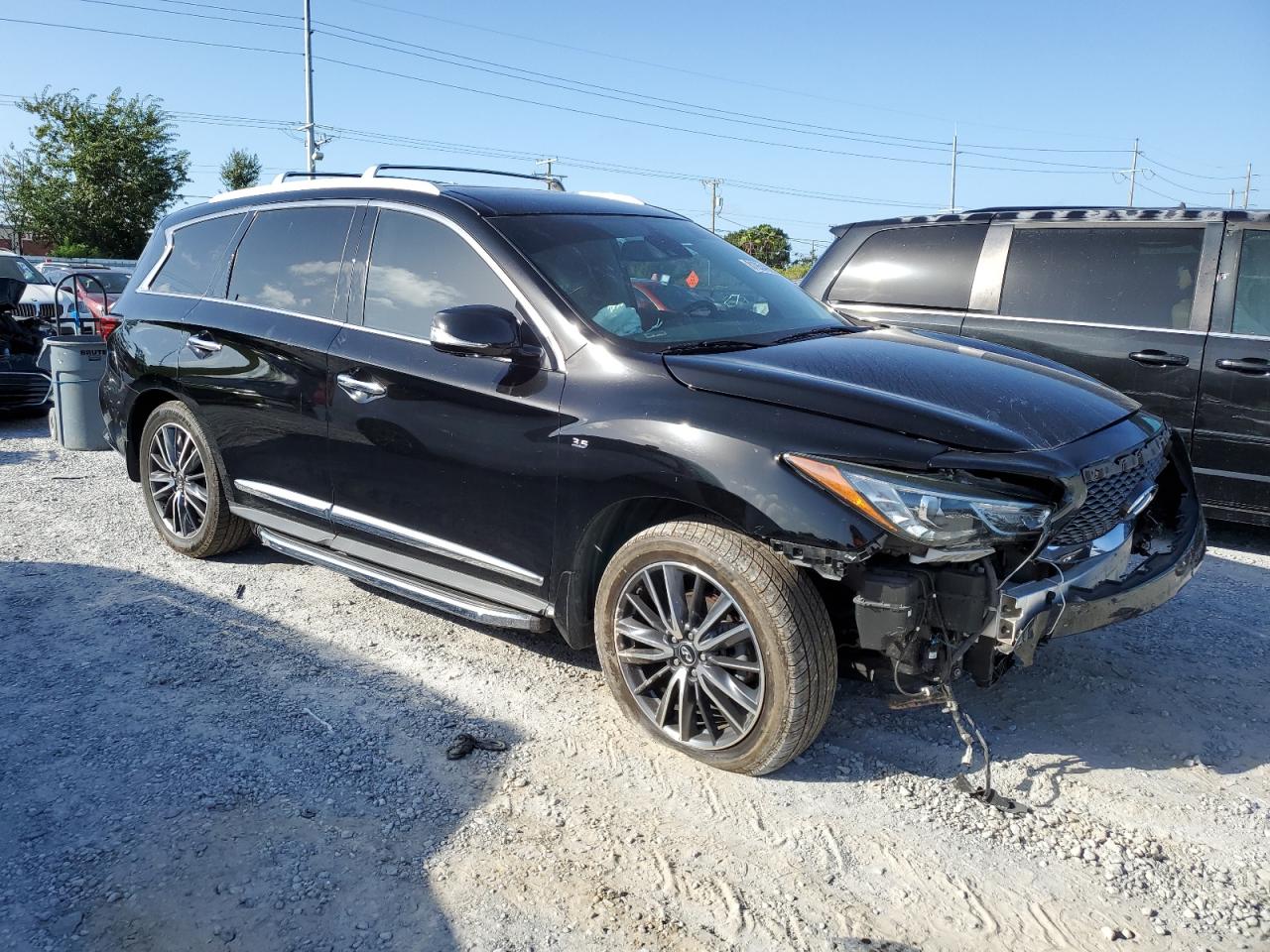 INFINITI QX60