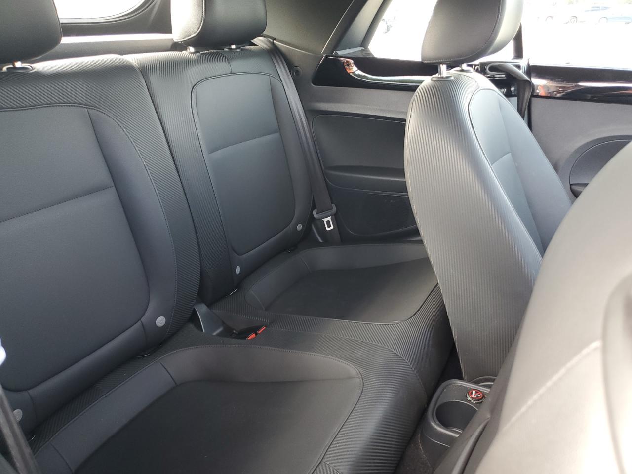 VOLKSWAGEN BEETLE S/SE