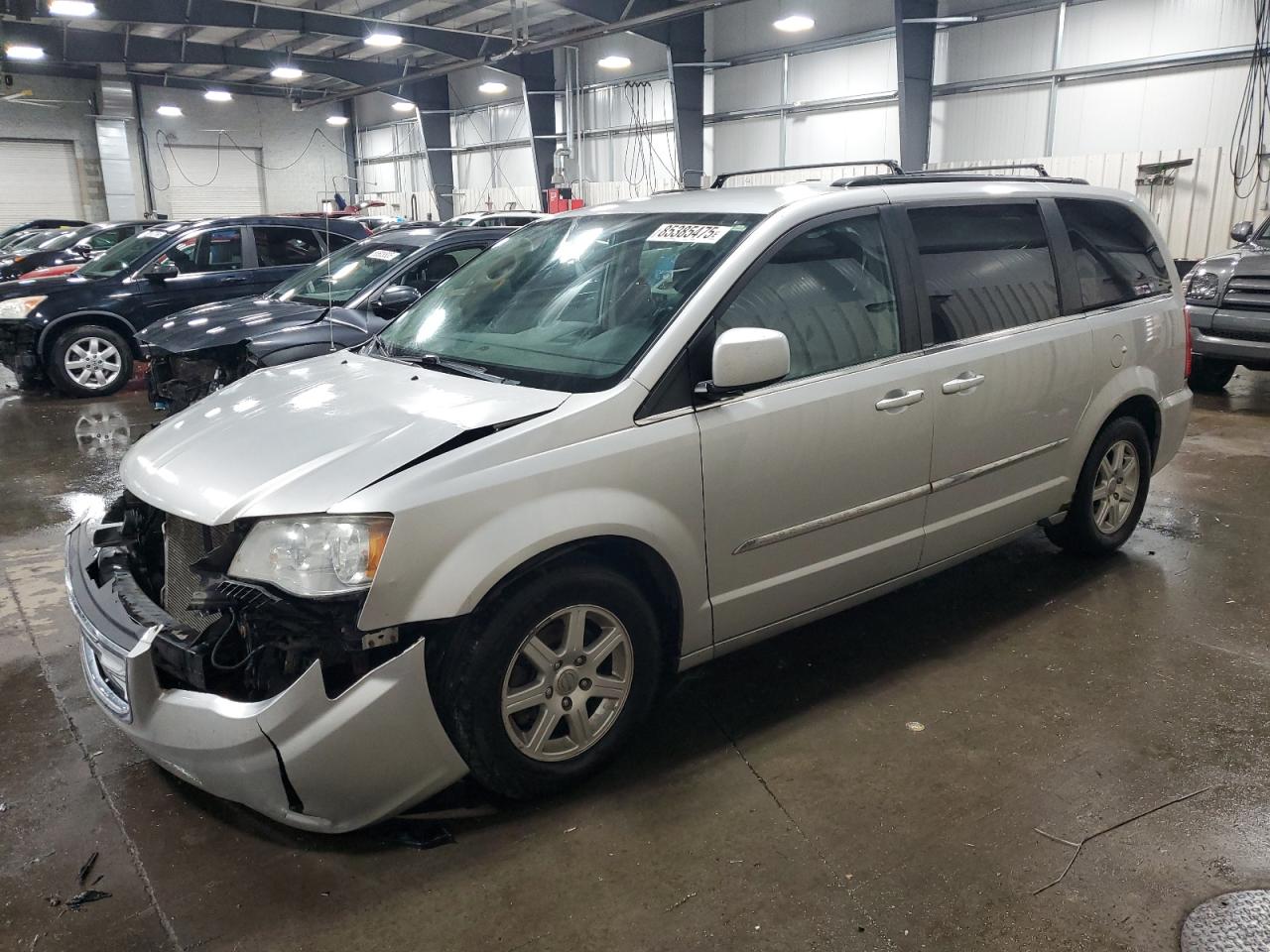 CHRYSLER TOWN & COUNTRY TOURING