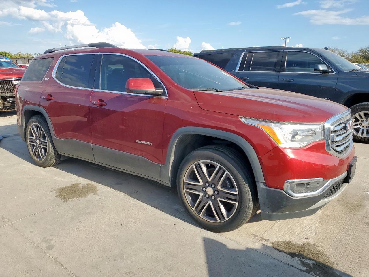 GMC ACADIA SLT-1
