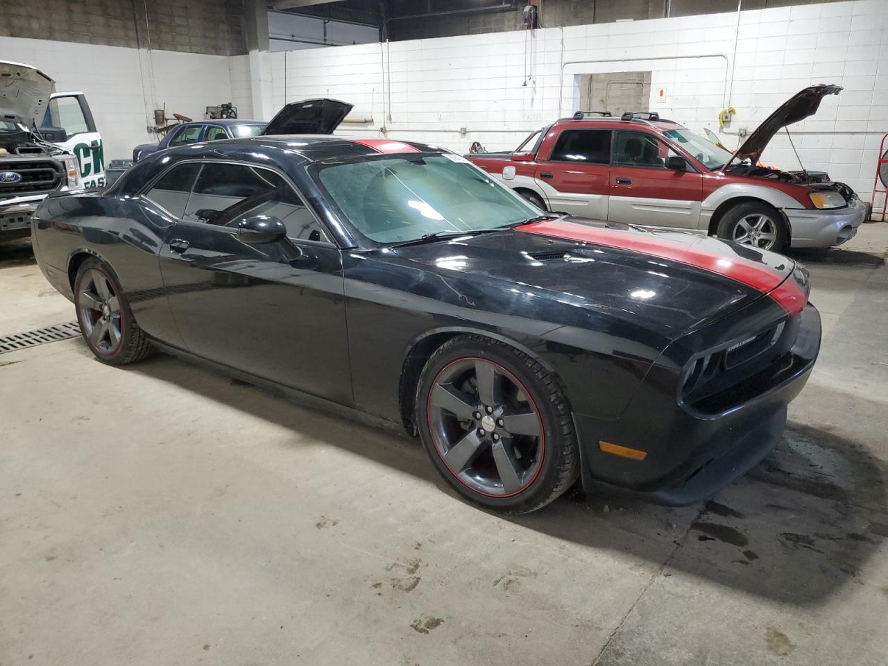 DODGE CHALLENGER SXT