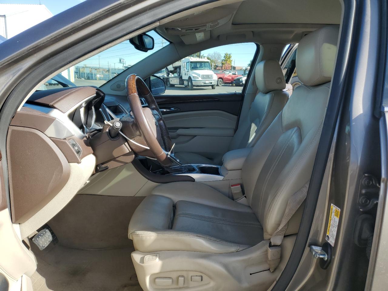 CADILLAC SRX LUXURY COLLECTION