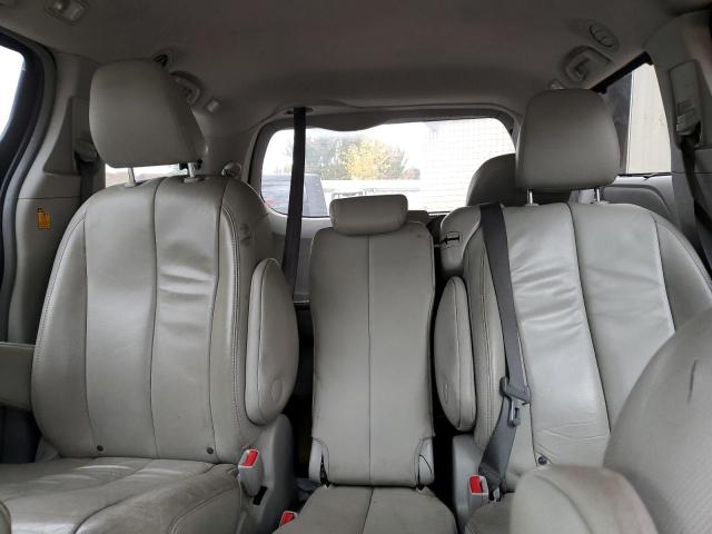 2013 TOYOTA SIENNA XLE - 5TDYK3DC5DS350956