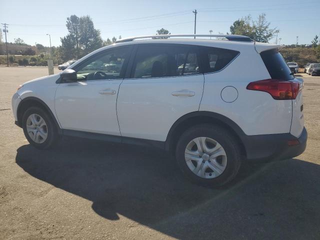 2015 TOYOTA RAV4 LE JTMZFREV7FJ042702