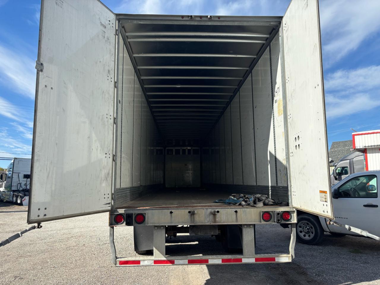 Lot #3286626886 2018 WABASH DRY VAN