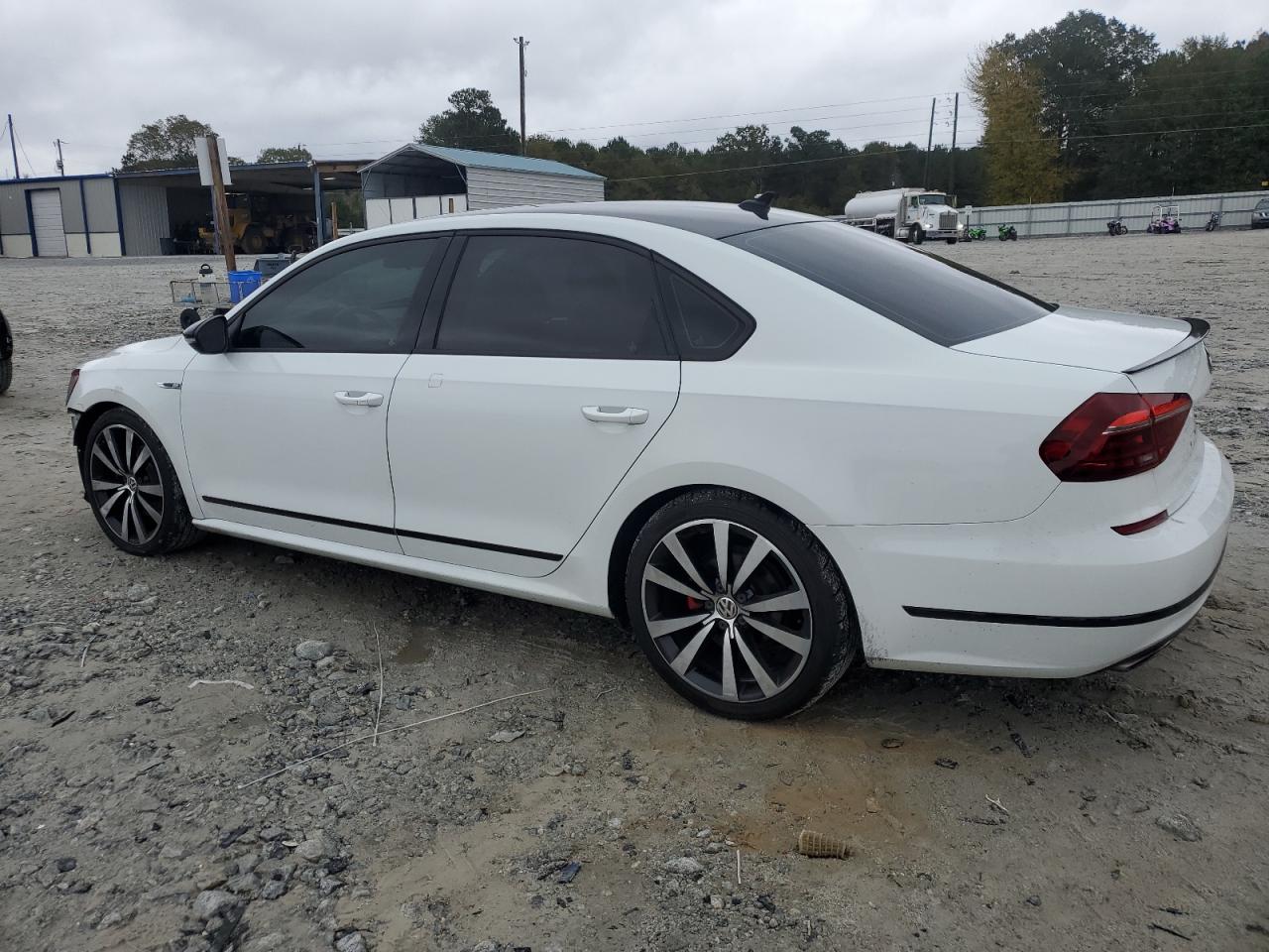 VOLKSWAGEN PASSAT GT