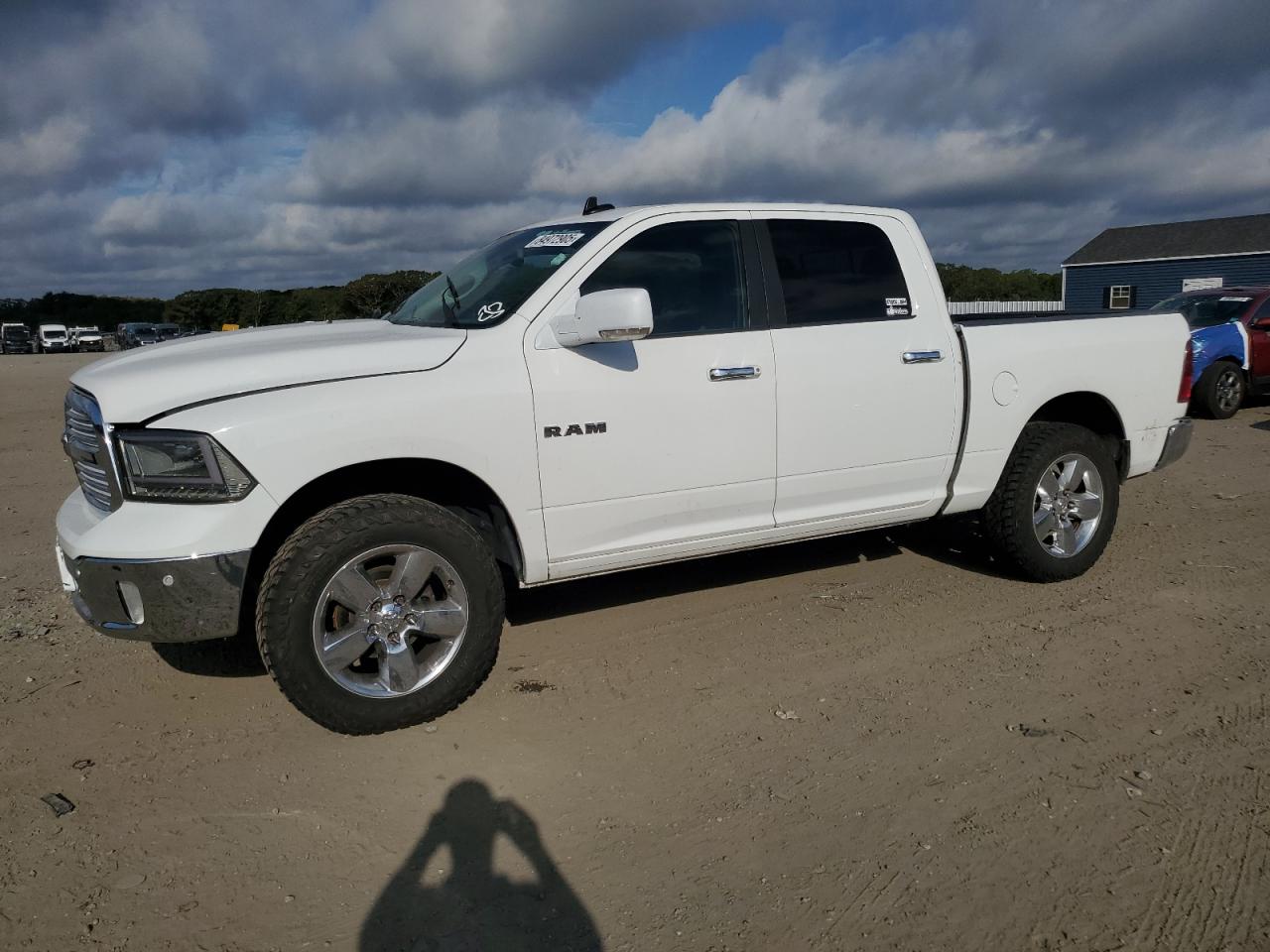 RAM 1500 SLT