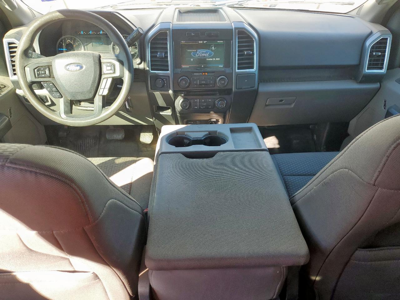 FORD F-150 SUPER CAB