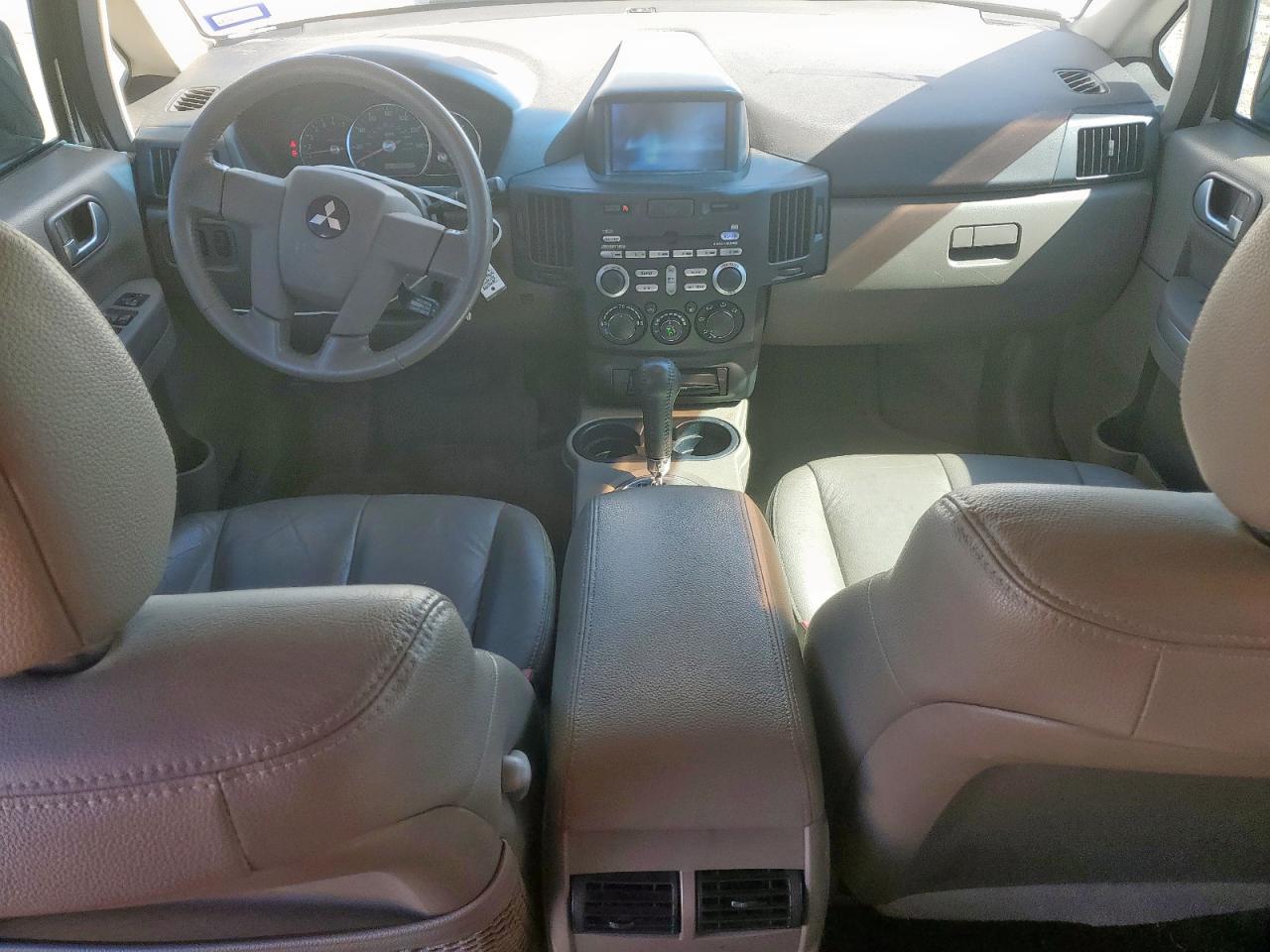 MITSUBISHI ENDEAVOR SE