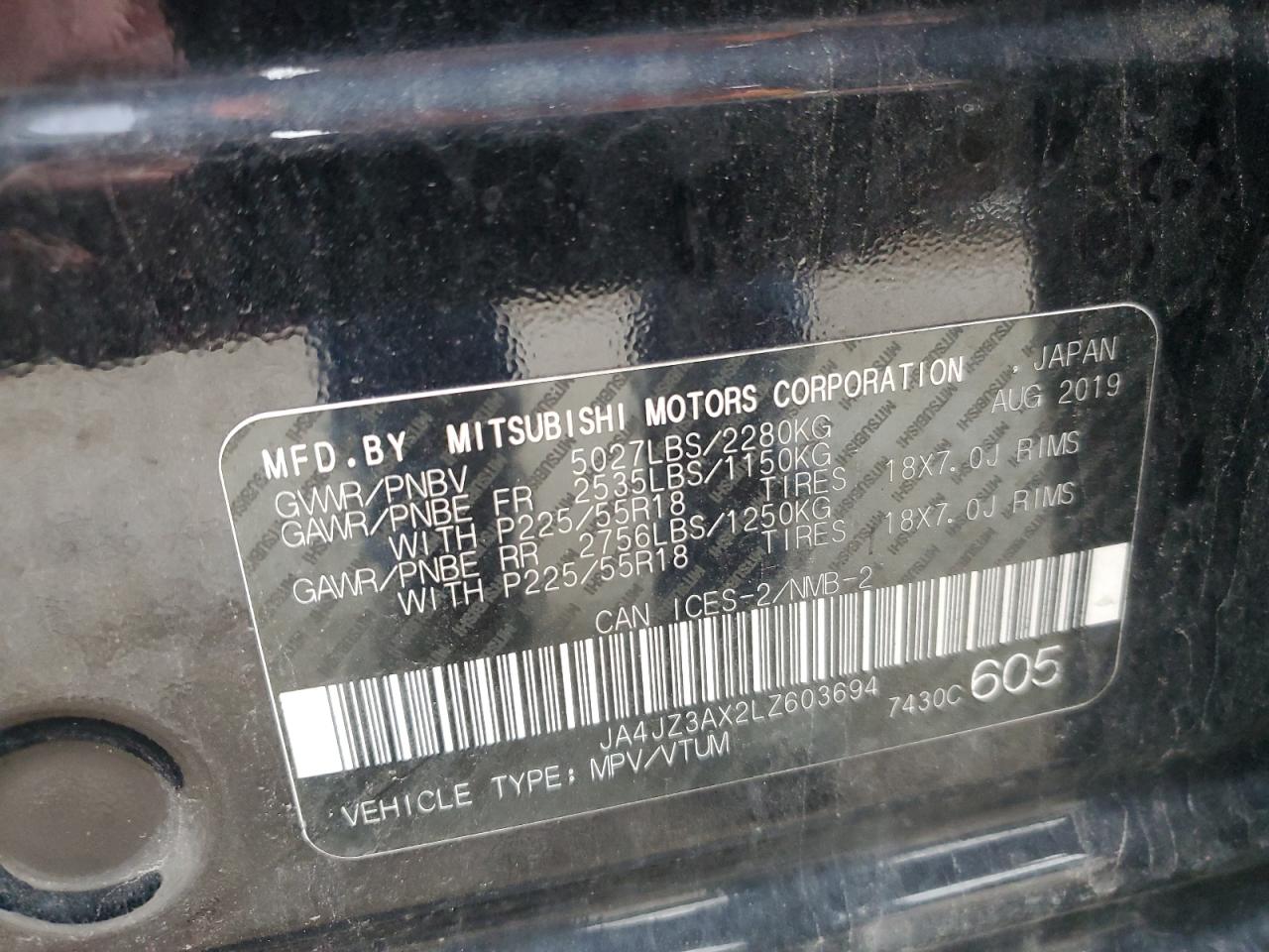 MITSUBISHI OUTLANDER SE