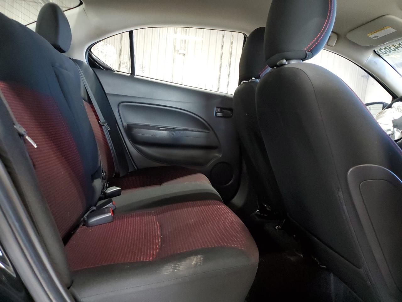 MITSUBISHI MIRAGE G4 ES