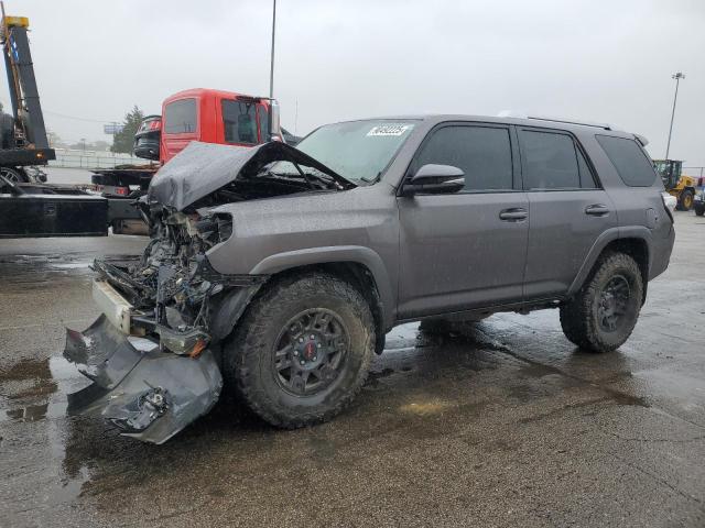 2015 TOYOTA 4RUNNER SR - JTEBU5JR6F5268131