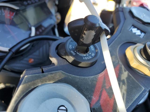 2013 SUZUKI GSX-R750 #3294217278