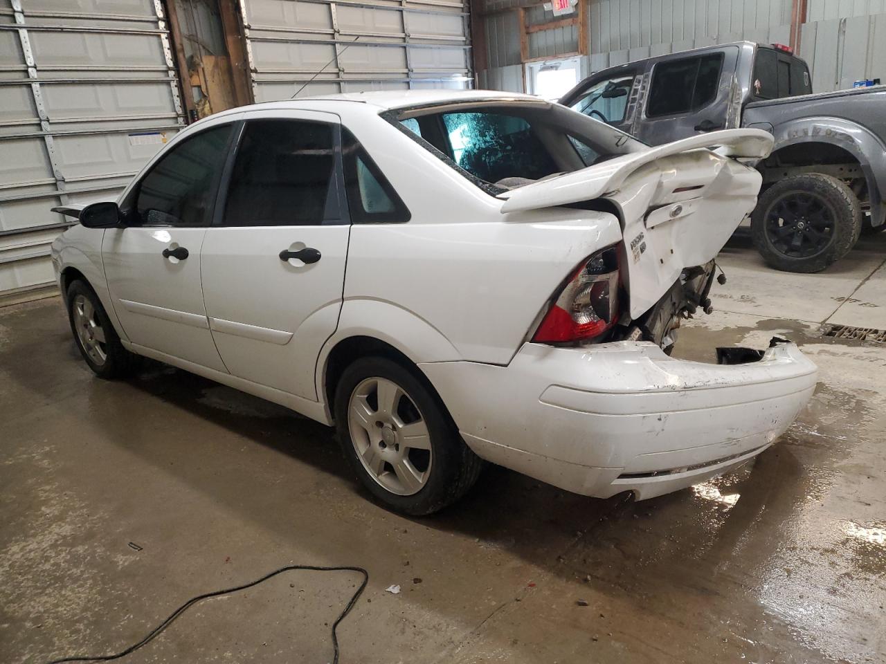 Lot #3315988084 2007 FORD FOCUS ZX4