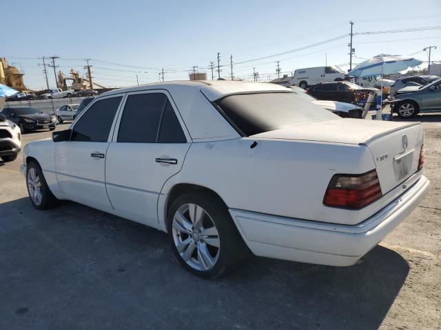 1995 MERCEDES-BENZ E 320 BASE #3270927416