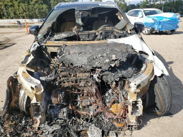 2018 VOLVO XC60 T5 MOMENTUM YV4102RKXJ1081635