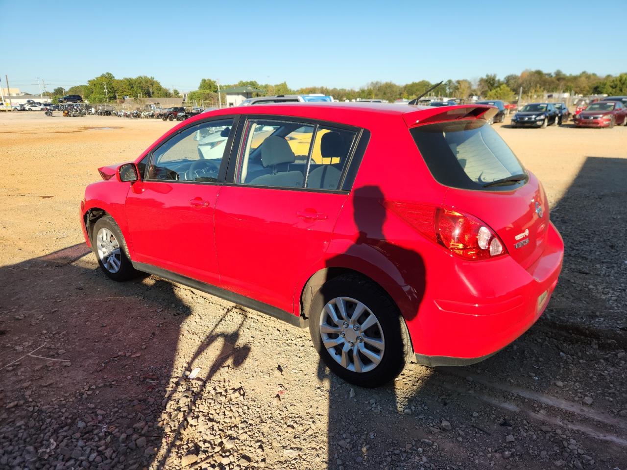 NISSAN VERSA S