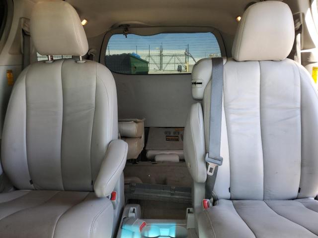 2014 TOYOTA SIENNA LE #3294687037