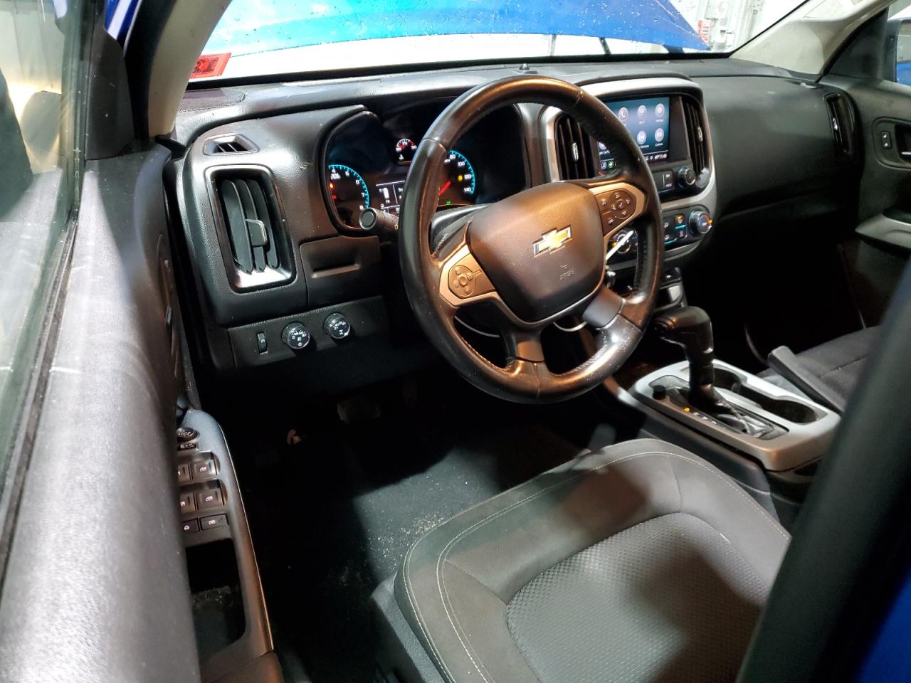 CHEVROLET COLORADO LT