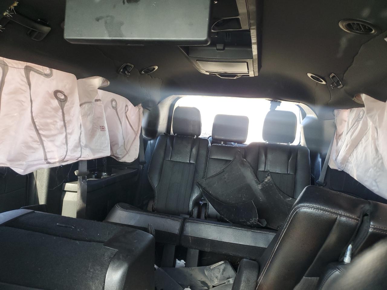 CHRYSLER TOWN & COUNTRY S