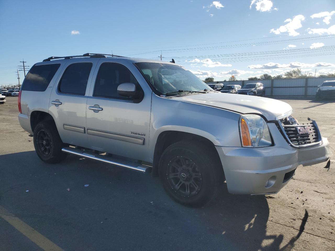 GMC YUKON SLT