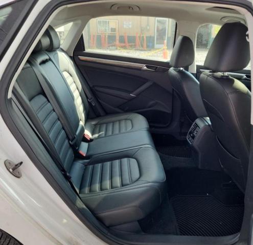 2018 VOLKSWAGEN PASSAT SEL 1VWCA7A35JC004652