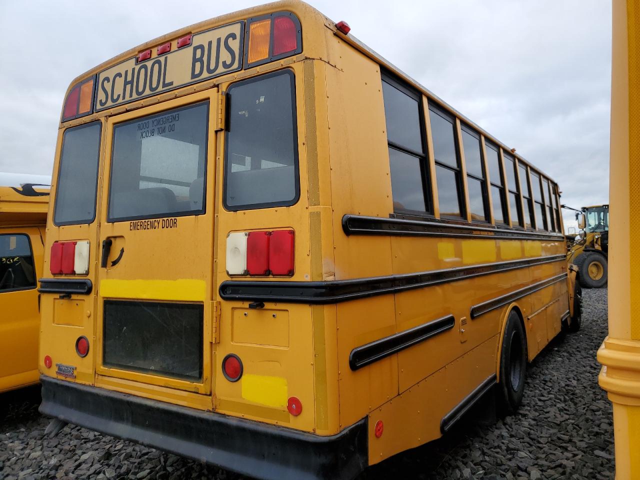 Lot #3276985301 2011 FREIGHTLINER SAF-T-LINER C2