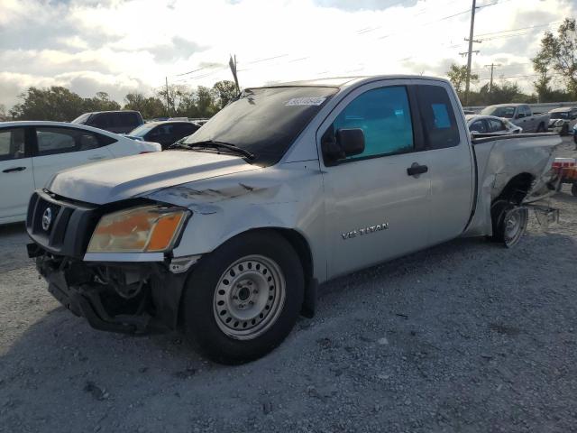 NISSAN TITAN S