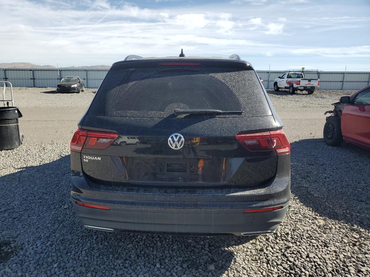 VOLKSWAGEN TIGUAN SE